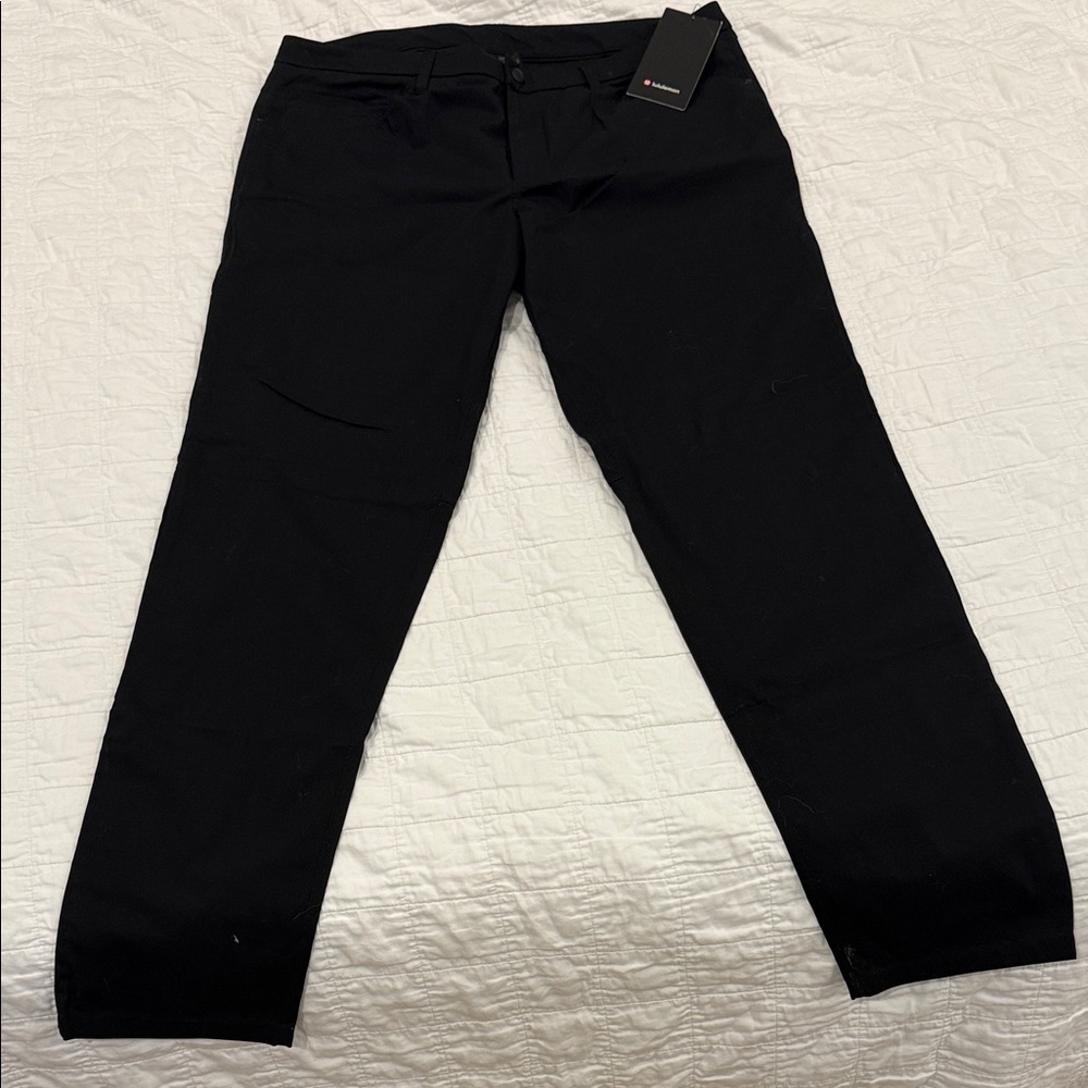 lululemon Black ABC Pant Slim Fit Men’s W38 34L